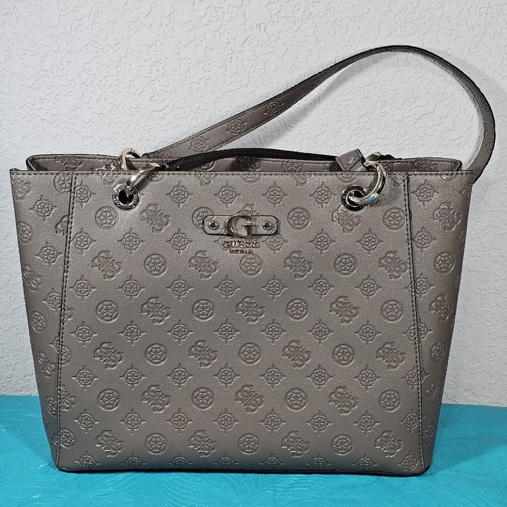 GUESS Womens Gerty Noel Tote Dark Taupe